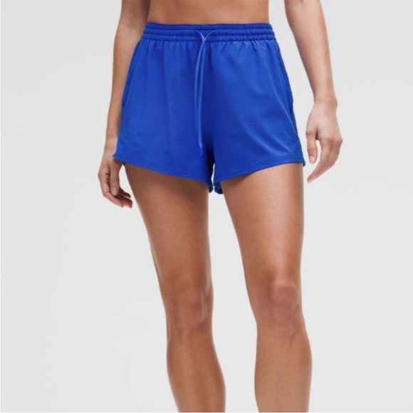 Lululemon NWT Lightweight High-Rise Relaxed Short 3" *Long Liner Cerulean Blue - Picture 2 of 13